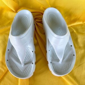 White Birkis T strap beach sandals by Birkenstock size 40